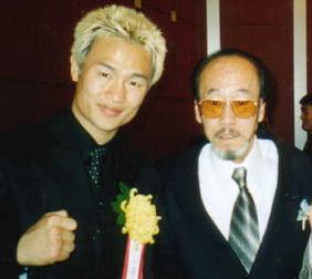 TANAKA FUJIO WITH TOKUYAMA.JPG - 10,897BYTES