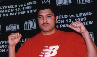 RUIZ,JOHN.031011.JPG - 15,922BYTES