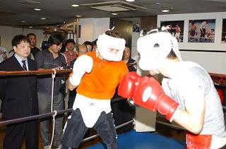 KAWASHIMA-SPAR.JPG - 16,451BYTES