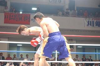 KAWABATA MATSUURA LOW BLOW.JPG - 14,295BYTES
